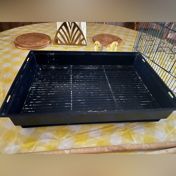 You & Me Parakeet Ranch House Cage - Picture 7 of 7